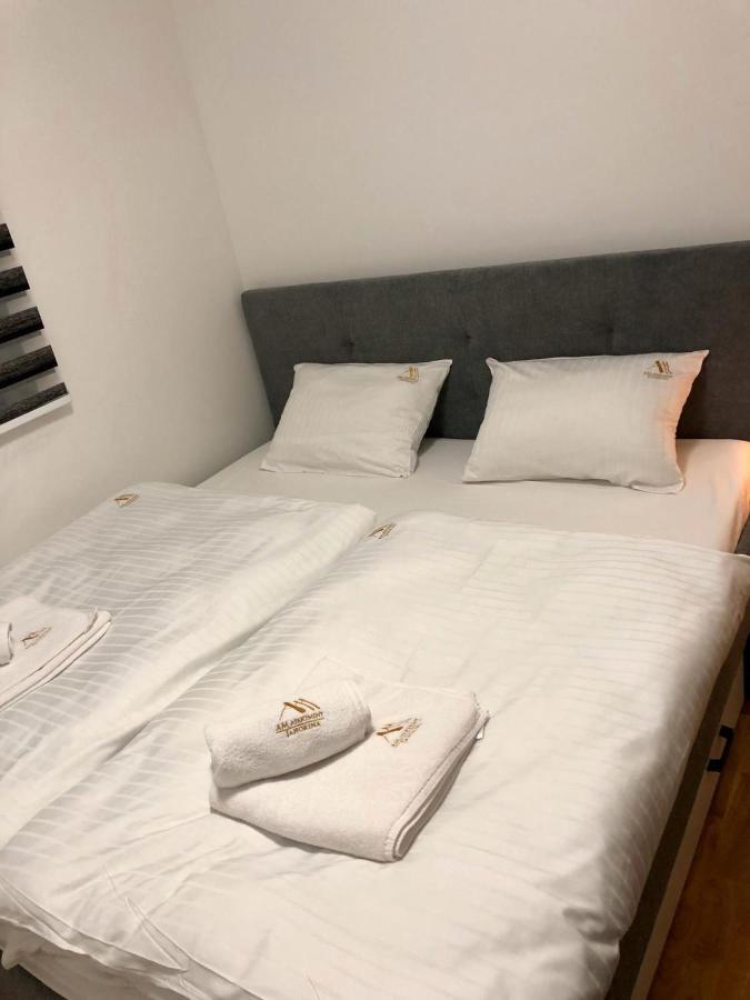 יהורינה Am Apartment מראה חיצוני תמונה